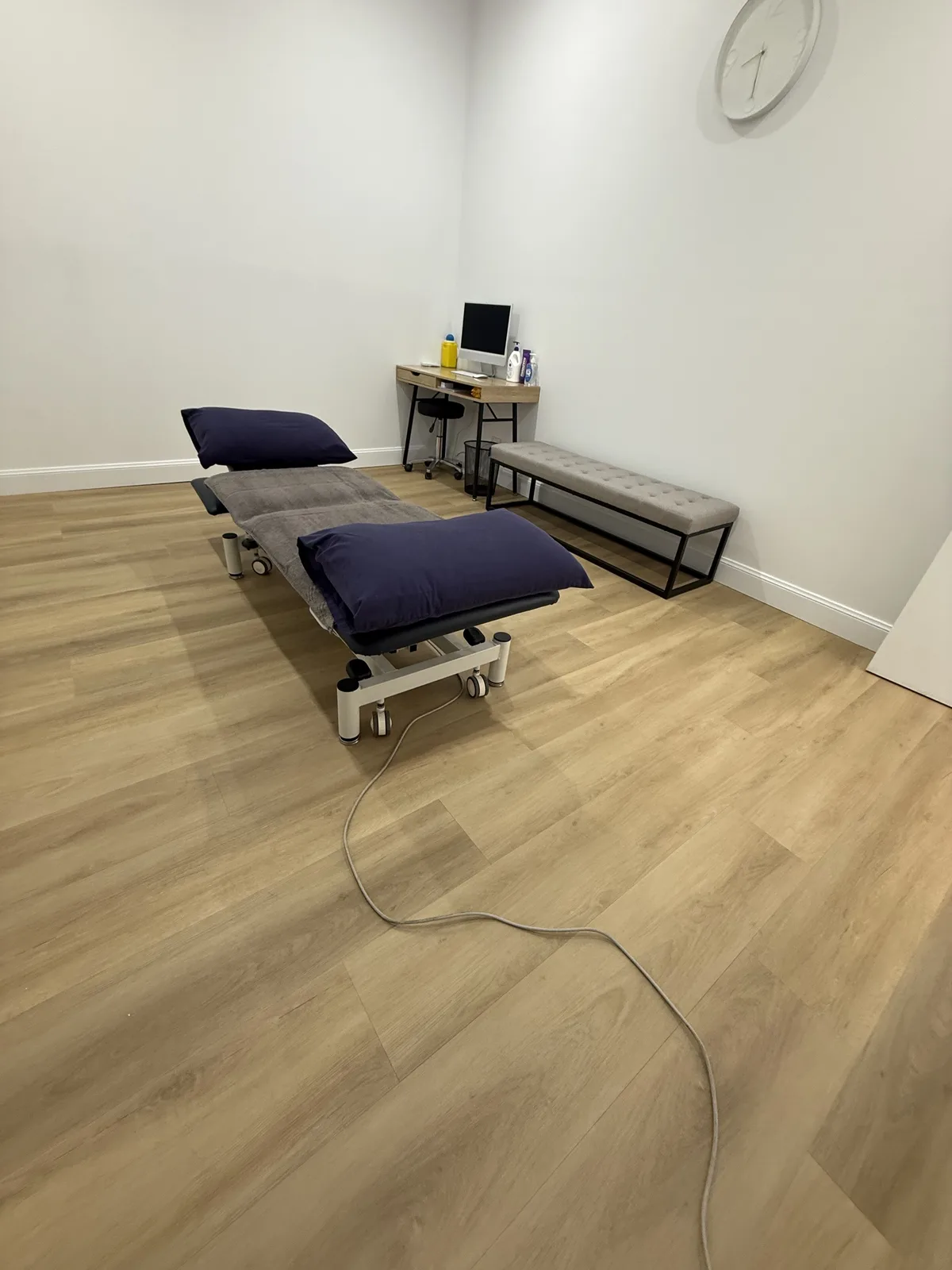 Medical clinic LVP installation — treatment room